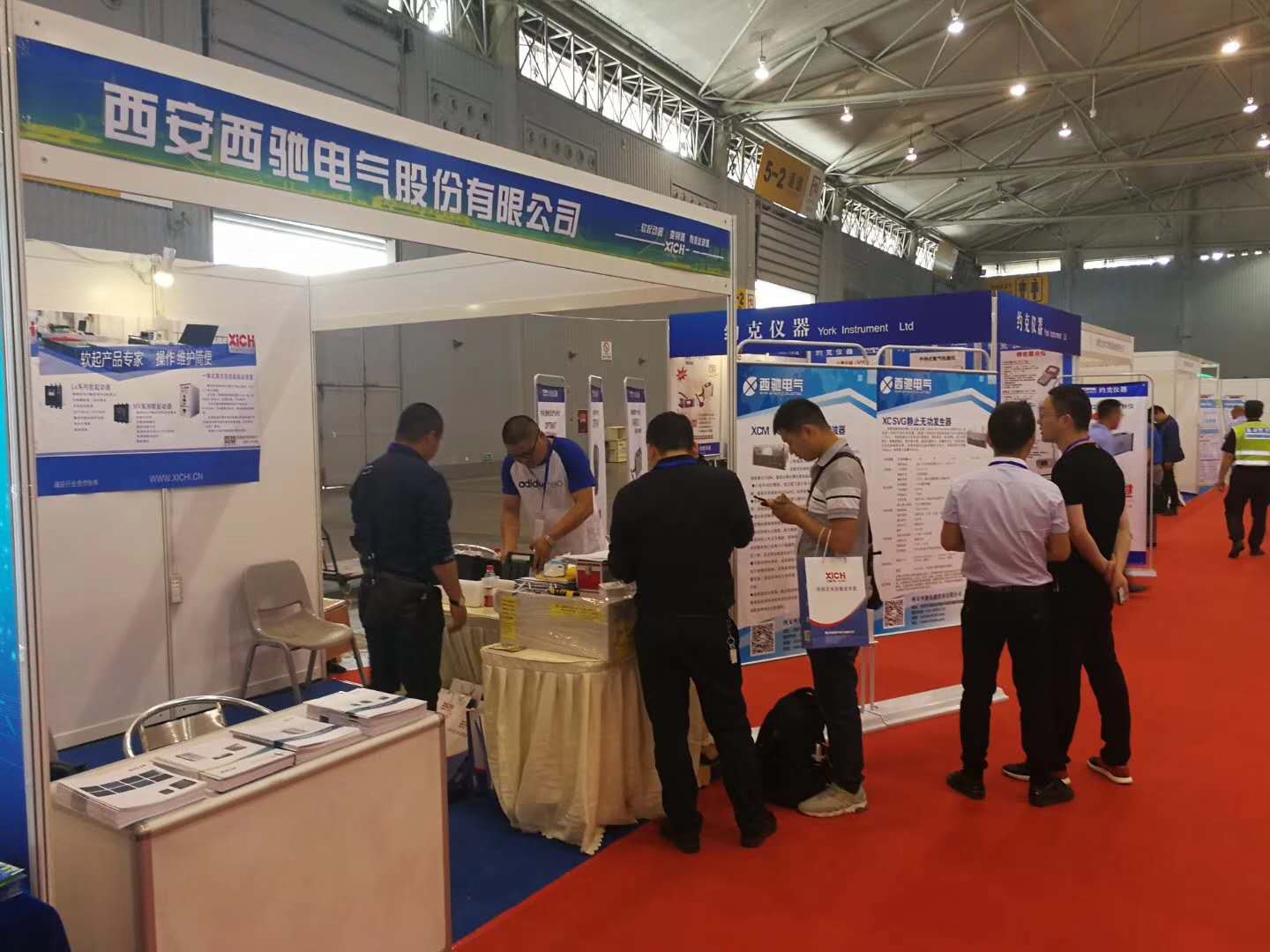 88038威尼斯检测家族产品参展四川电力产业展览会(图2)