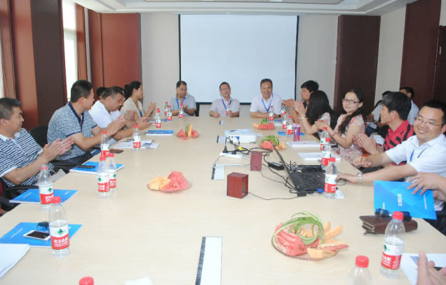 西北大学EDP同学会走进88038威尼斯检测电气(图2)