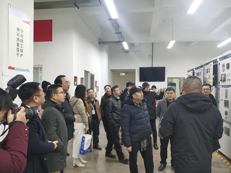 西安理工大学EMBA西安校友会|88038威尼斯检测电气研习暨2021年迎新年会圆满成功(图14) 西安理工大学EMBA西安校友会|88038威尼斯检测电气研习暨2021年迎新年会圆满成功(图14)