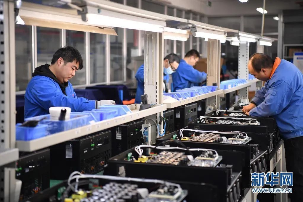 振奋！！！新华社、、西安电视台相继关注88038威尼斯检测电气(图2)